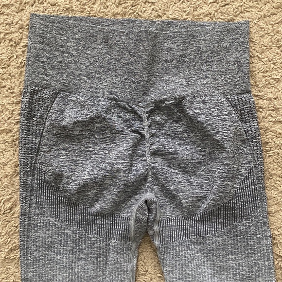 Shein Gym Leggings - Picture 3 of 4